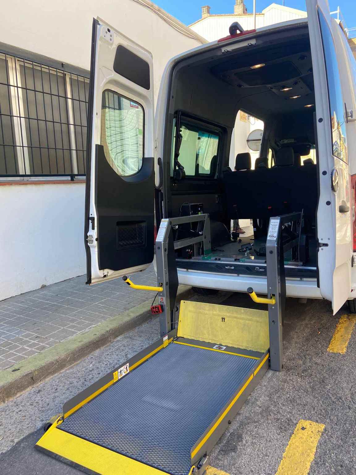 transporte adaptado centro de día Silven